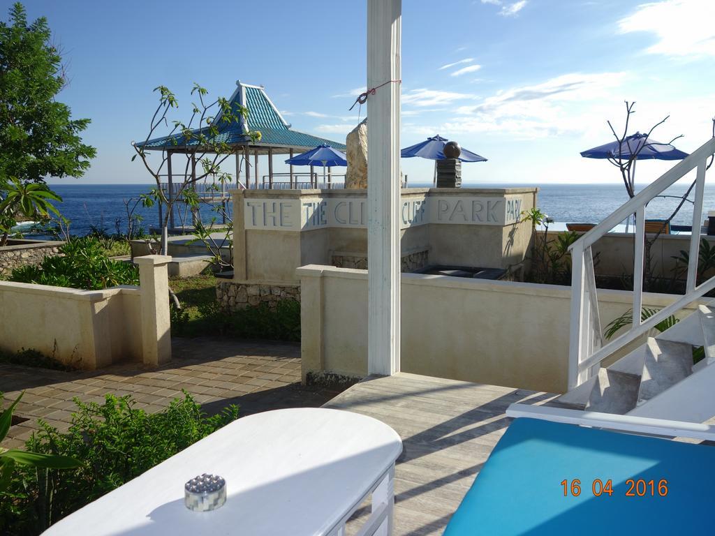 Hotel Cliff Park Lembongan Esterno foto